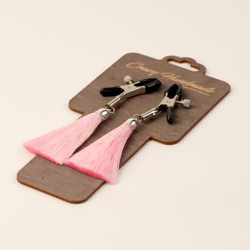 Зажимы-прищепки на соски "Crazy Handmade" с розовыми кисточками  